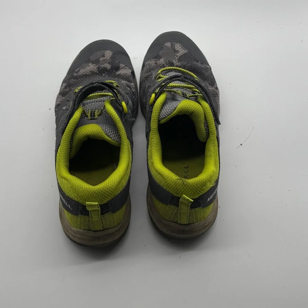 Merrell Nova 3 Kids Trail Running Shoes Grey Lime Camo Size 5.5M